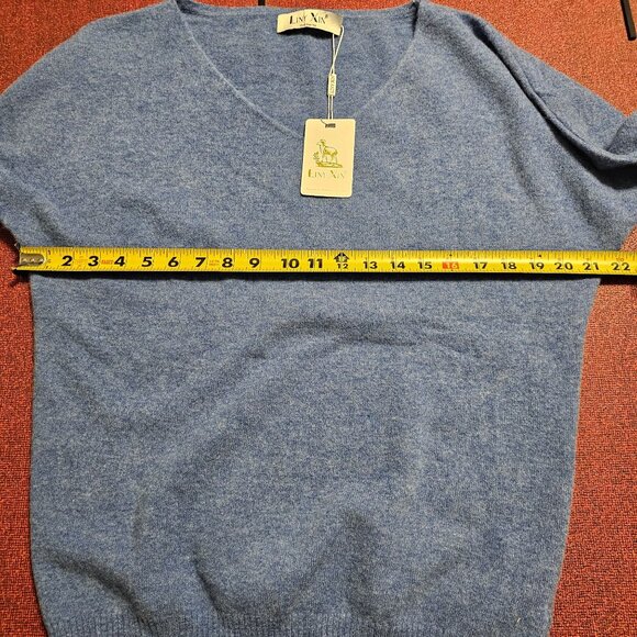 Liny Xin Womens V-Neck Superfine Merino Wool Sweater Sz M Blue Academia Preppy - Picture 9 of 10